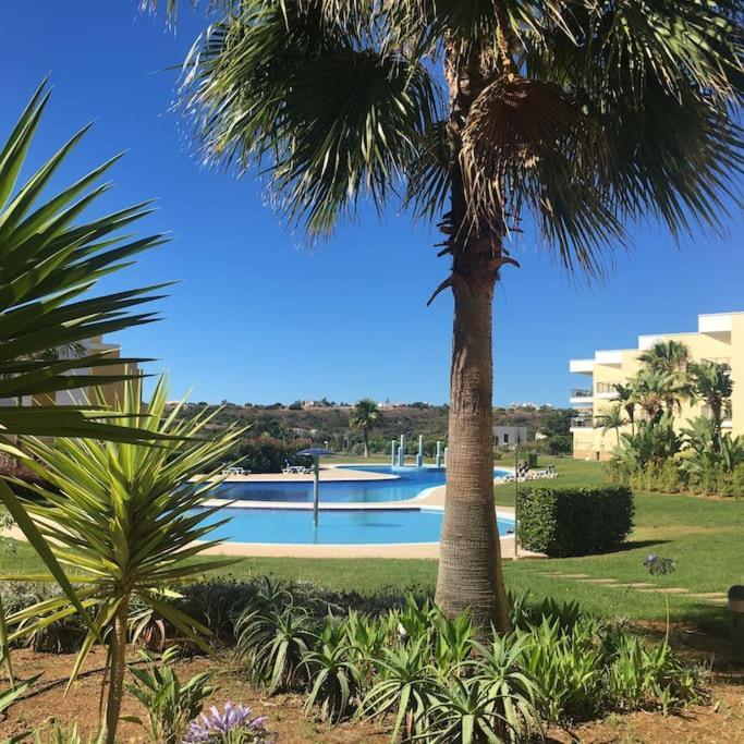 Superbe Paradis Dans Les Jardins De La Marina Albufeira Luaran gambar